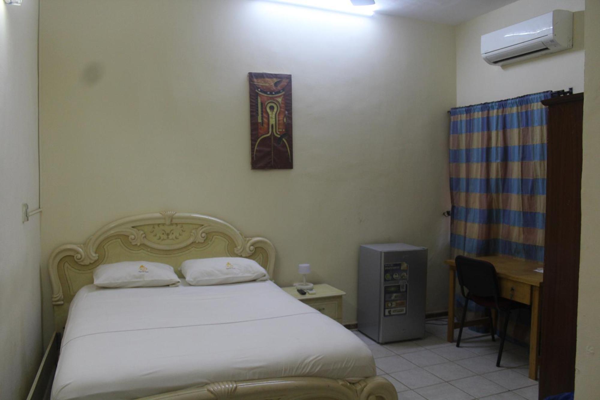 Residence Diane Ουαγκαντουγκού Εξωτερικό φωτογραφία