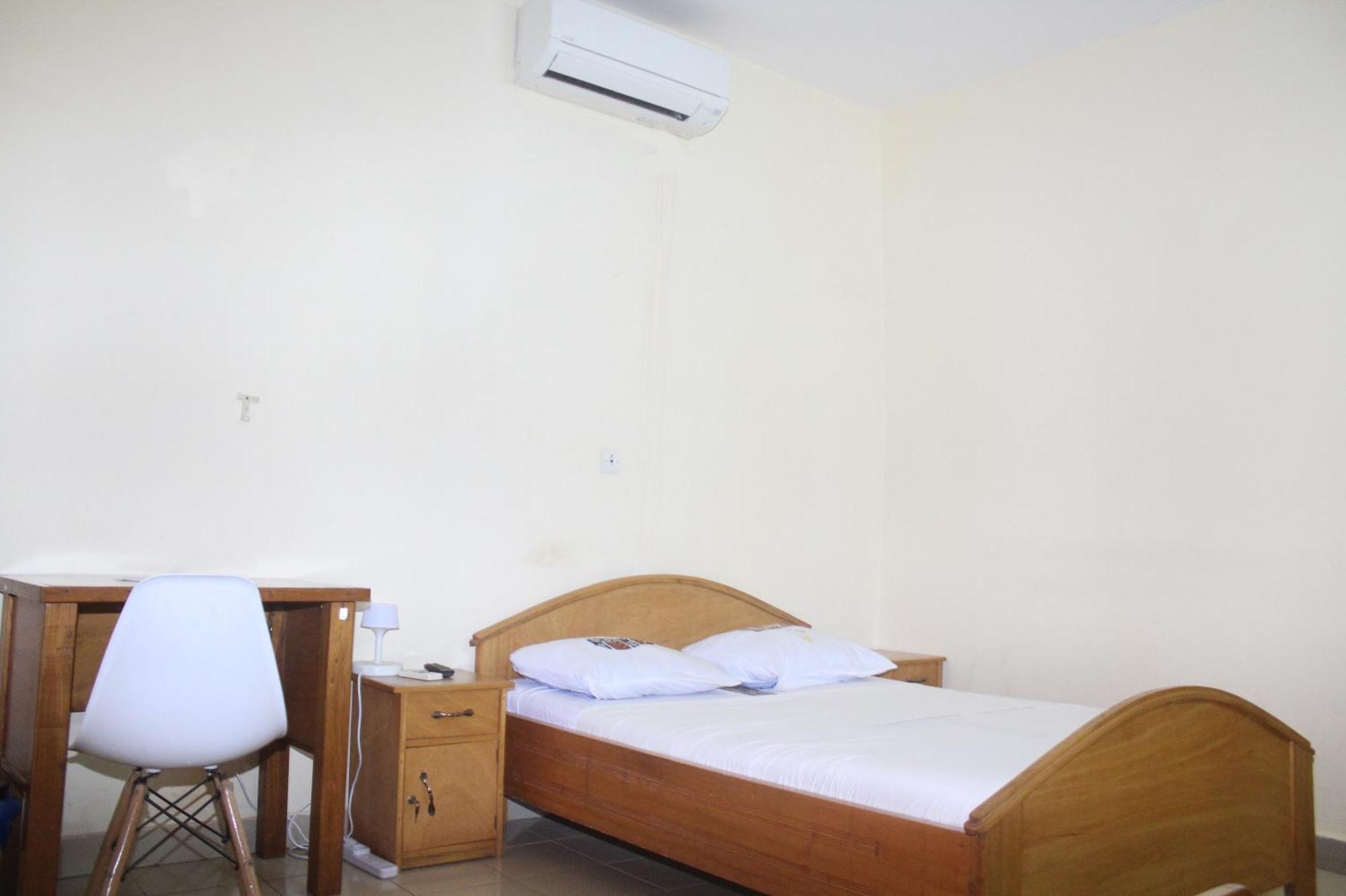 Residence Diane Ουαγκαντουγκού Εξωτερικό φωτογραφία
