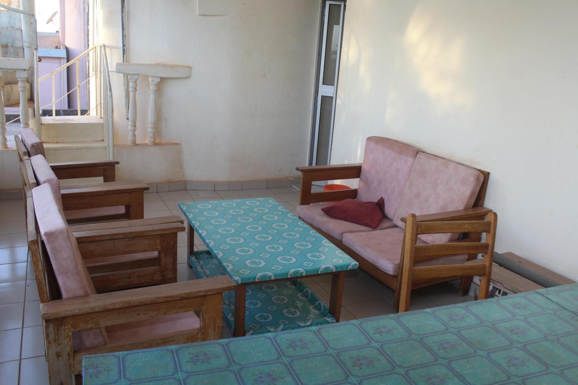 Residence Diane Ουαγκαντουγκού Εξωτερικό φωτογραφία