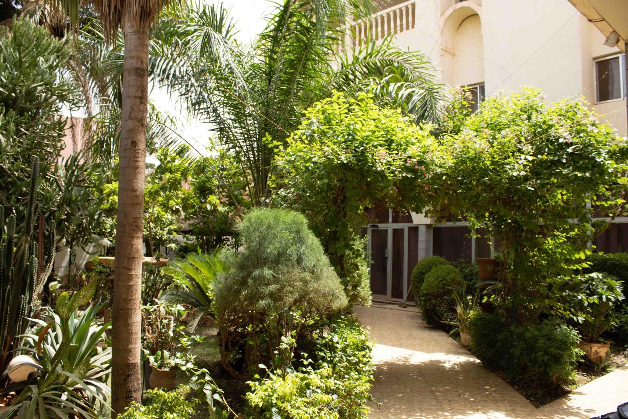Residence Diane Ουαγκαντουγκού Εξωτερικό φωτογραφία