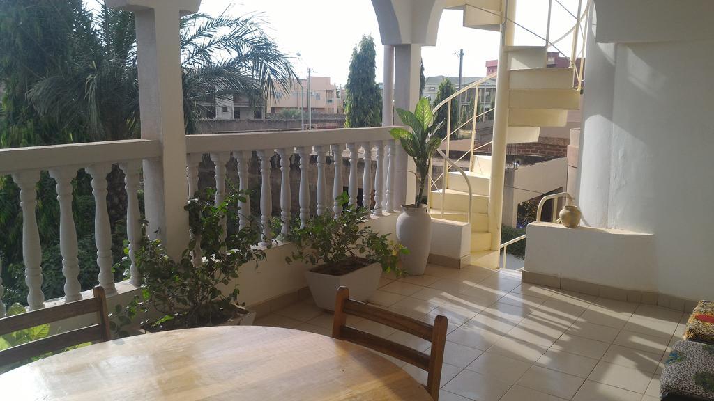 Residence Diane Ουαγκαντουγκού Εξωτερικό φωτογραφία